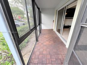 2769 S Oakland Forest Dr 101, Oakland Park FL 33309