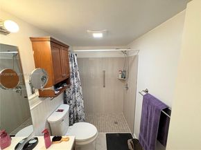 2769 S Oakland Forest Dr 101, Oakland Park FL 33309