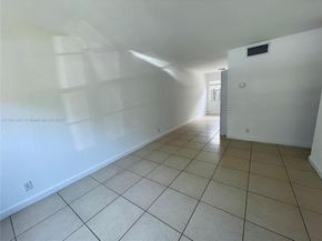 825 NW 46th Ave 825, Plantation FL 33317