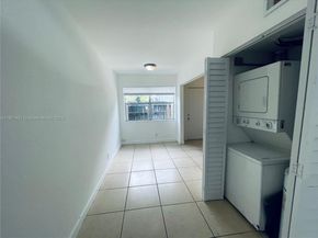 825 NW 46th Ave 825, Plantation FL 33317