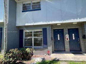 825 NW 46th Ave 825, Plantation FL 33317