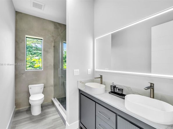 808 SW 9th St 808B, Fort Lauderdale FL 33315
