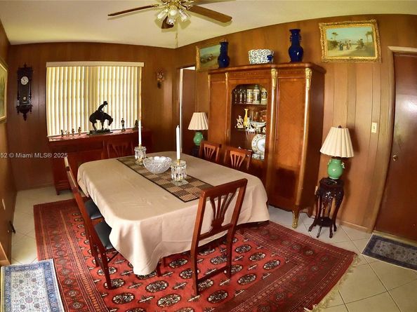 5516 Arthur St, Hollywood FL 33021