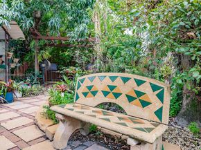 6250 SW 19th St, Miami FL 33155