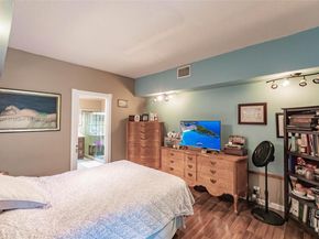 6250 SW 19th St, Miami FL 33155