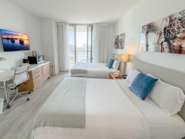 2602 E Hallandale Beach Blvd R1807, Hallandale Beach FL 33009