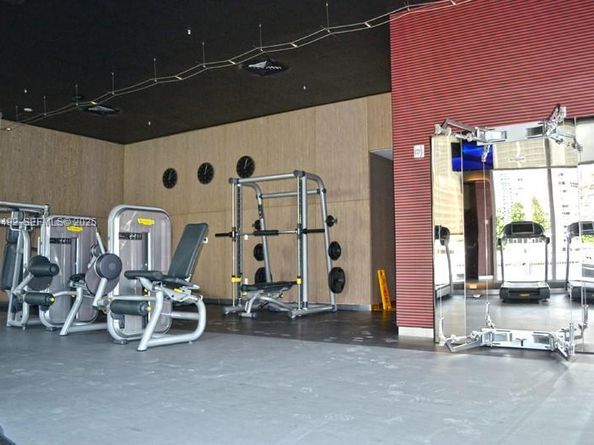 2602 E Hallandale Beach Blvd R1807, Hallandale Beach FL 33009