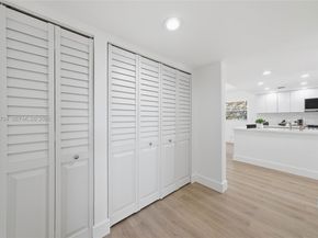 800 SW 125th Way 312O, Pembroke Pines FL 33027