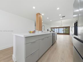 800 SW 125th Way 312O, Pembroke Pines FL 33027
