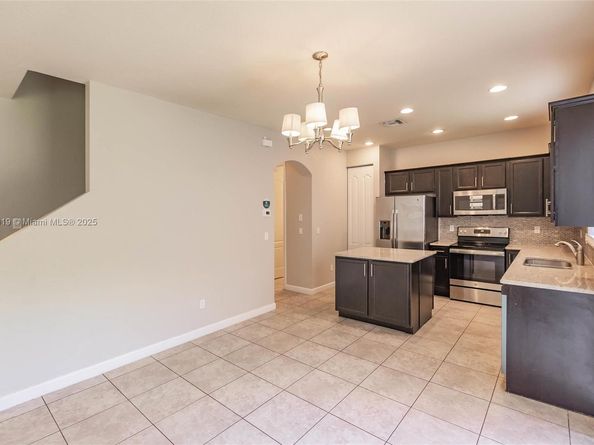 3809 Aspen Leaf Dr, Boynton Beach FL 33436