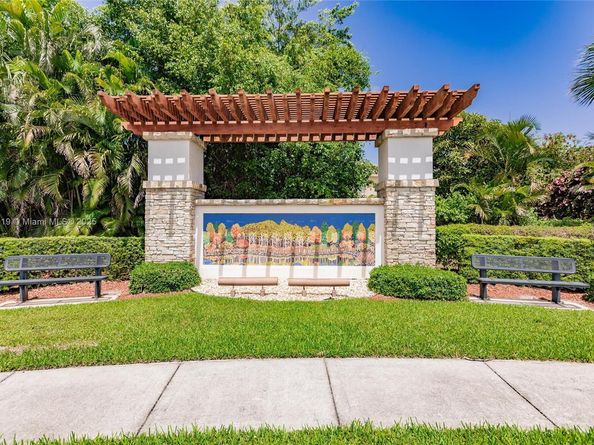 3809 Aspen Leaf Dr, Boynton Beach FL 33436