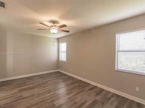 3809 Aspen Leaf Dr, Boynton Beach FL 33436