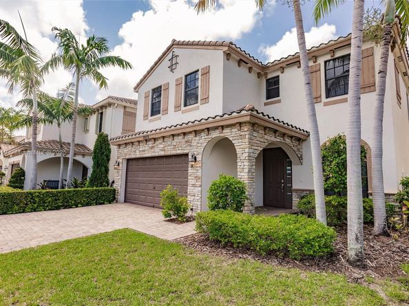 3809 Aspen Leaf Dr, Boynton Beach FL 33436