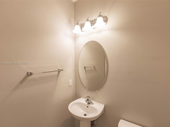 3809 Aspen Leaf Dr, Boynton Beach FL 33436