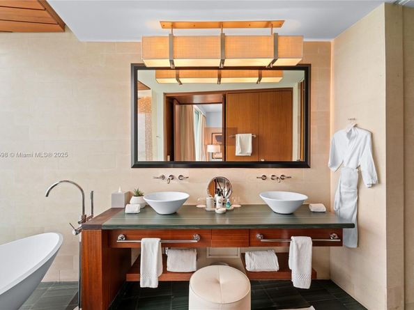 10295 Collins Ave 312, Bal Harbour FL 33154