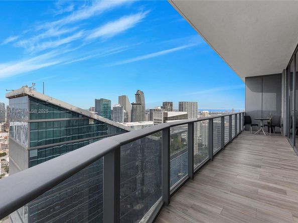 801 S Miami Ave 5209, Miami FL 33130