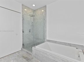 801 S Miami Ave 5209, Miami FL 33130