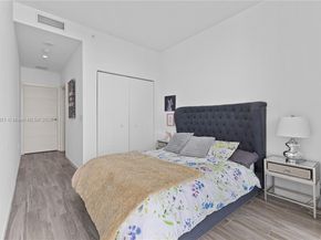 801 S Miami Ave 5209, Miami FL 33130