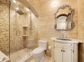 6016 Leonardo St, Coral Gables FL 33146