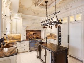 6016 Leonardo St, Coral Gables FL 33146