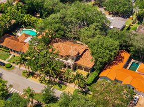 6016 Leonardo St, Coral Gables FL 33146