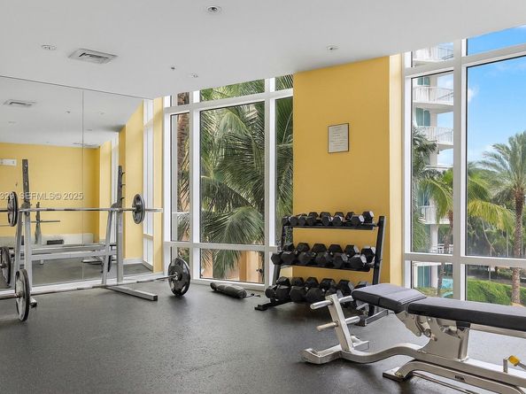 1755 E Hallandale Beach Blvd 305E, Hallandale Beach FL 33009