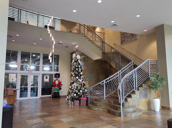 1755 E Hallandale Beach Blvd 305E, Hallandale Beach FL 33009