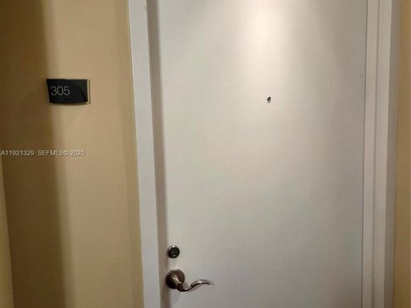 1755 E Hallandale Beach Blvd 305E, Hallandale Beach FL 33009