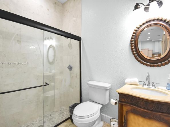 16541 SW 62nd St, Southwest Ranches FL 33331