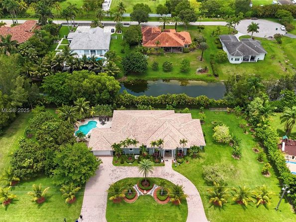 16541 SW 62nd St, Southwest Ranches FL 33331