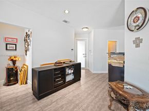 7045 SW 161 Pl, Miami FL 33193