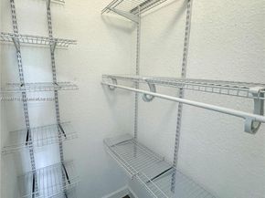 10012 NW 7th St 208, Miami FL 33172