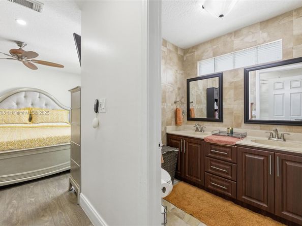 14972 SW 104th St 108, Miami FL 33196