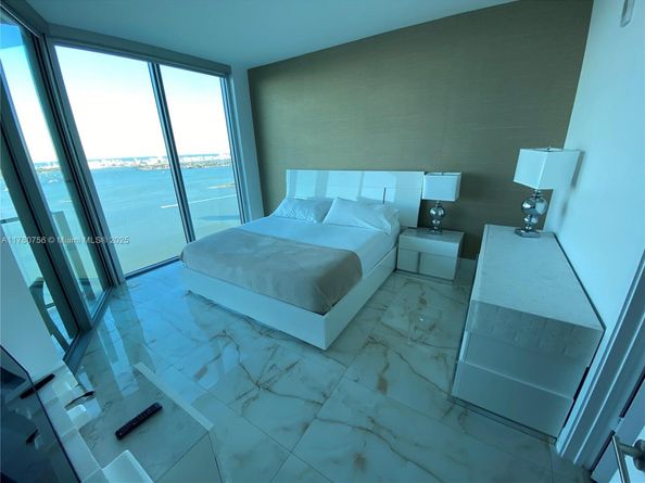 2900 NE 7th Ave 4104, Miami FL 33137