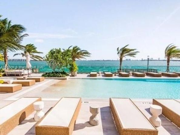 2900 NE 7th Ave 4104, Miami FL 33137