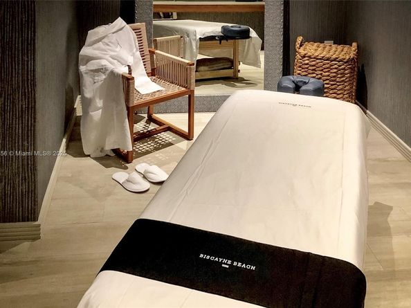 2900 NE 7th Ave 4104, Miami FL 33137