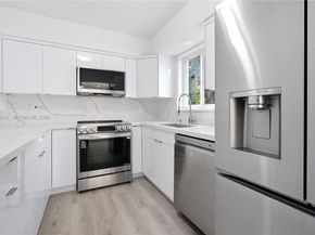 2856 N Funston St, Hollywood FL 33020