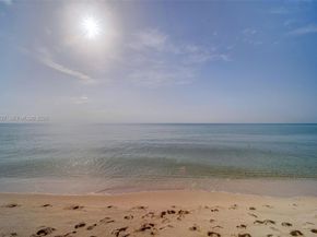 6801 Collins Ave 1110 (Door 1106), Miami Beach FL 33141