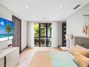 4185 Ventura Ave, Coconut Grove FL 33133