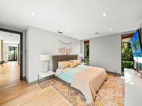 4185 Ventura Ave, Coconut Grove FL 33133