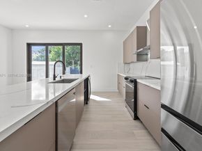 740 NW 24th Ct, Miami FL 33125