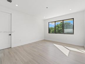 740 NW 24th Ct, Miami FL 33125