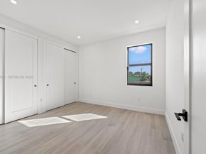 740 NW 24th Ct, Miami FL 33125