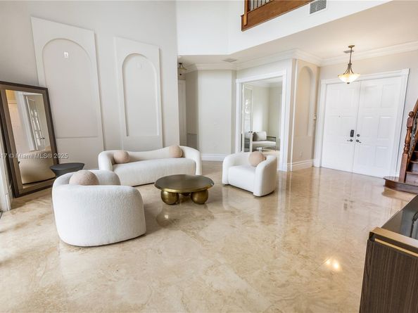 5028 SW 195th Ter, Miramar FL 33029