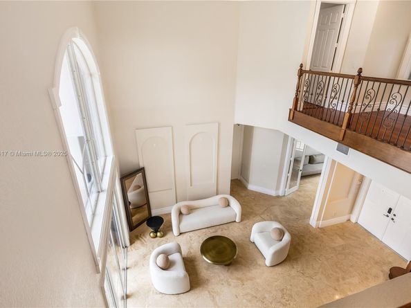 5028 SW 195th Ter, Miramar FL 33029