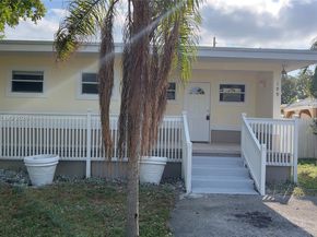 109 SW 1st Ave, Hallandale Beach FL 33009