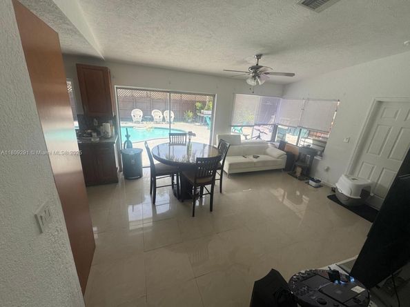 13320 SW 99th St, Miami FL 33186