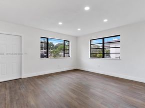 1950 NW 57th St, Miami FL 33142