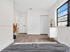 1950 NW 57th St, Miami FL 33142