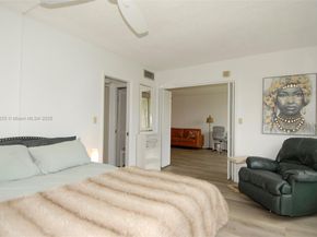605 Oaks Dr 203, Pompano Beach FL 33069